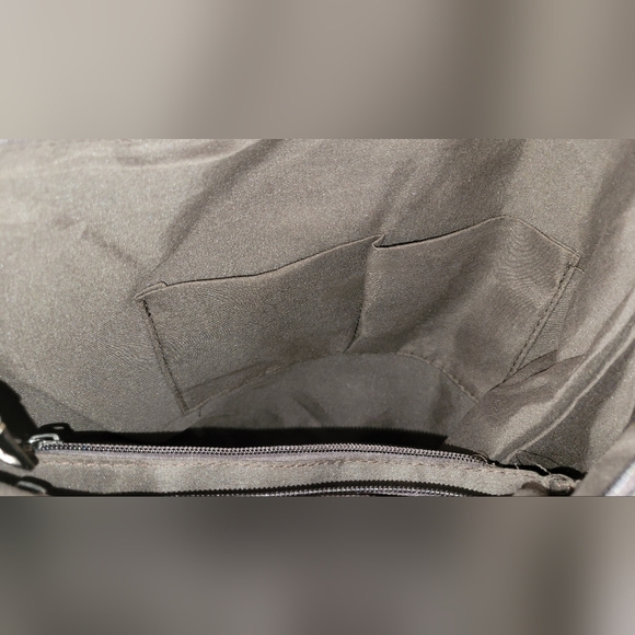 Snug Star Canvas Multi-Color Striped Cross Body Shoulder Bag/Tote - Picture 11 of 16